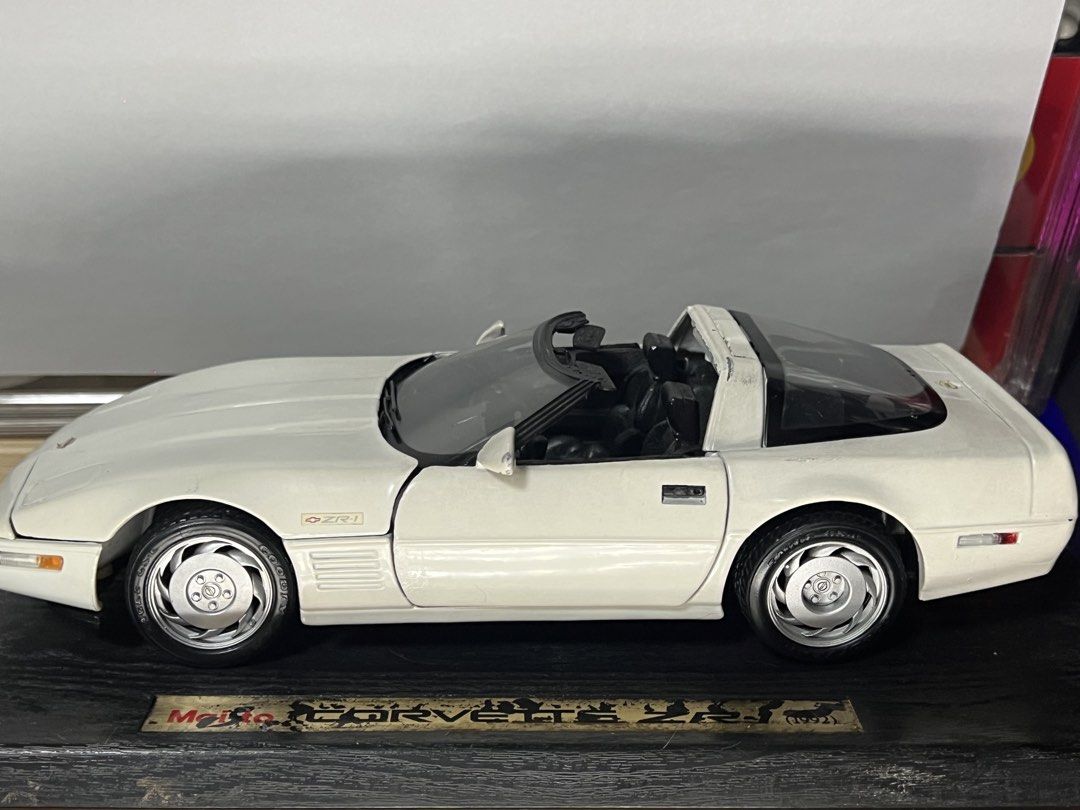 Corvette vintage 1:18 scale diecast (Category: Vehicle & Diecast Models) located in Manila. Submitted by thegreyhousemarket (Listing ID 1426418720, Image 2). Description: Dm for more details .