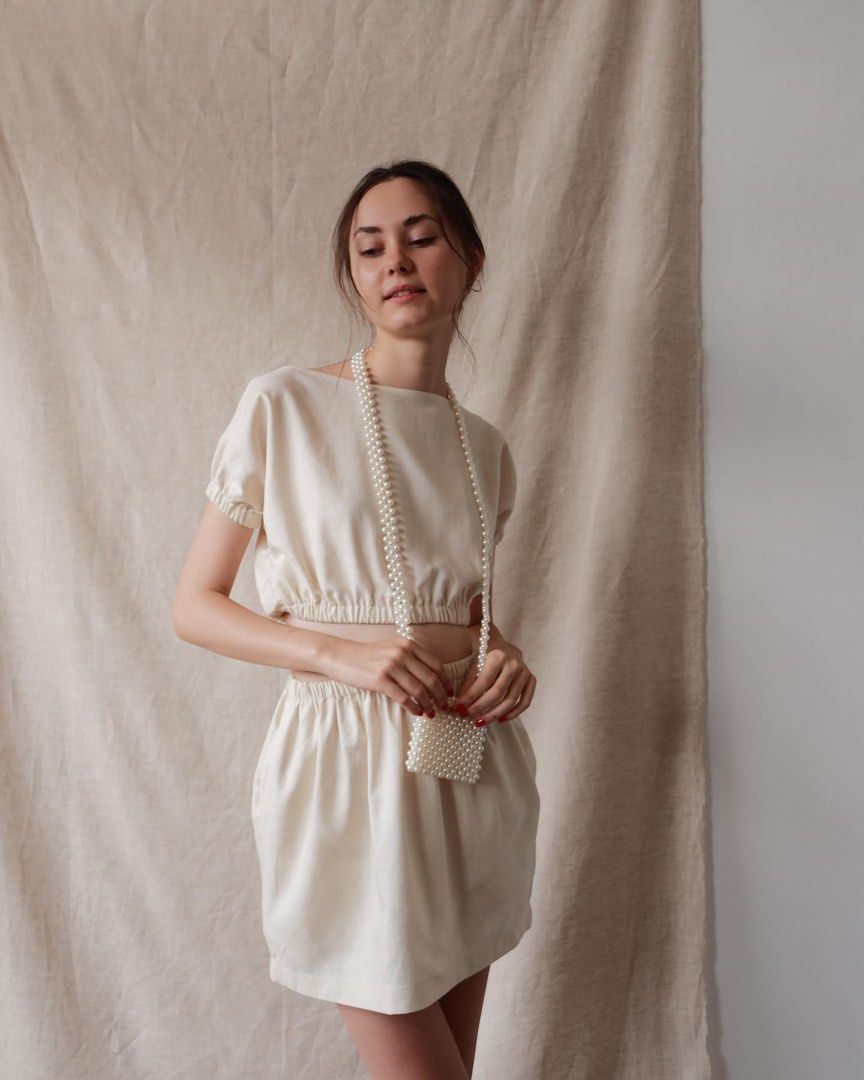 UNDO STUDIO Autumn Set in Cream (Category: Sets or Coordinates) located in San Felipe. Submitted by thewaltzingdead (Listing ID 1426553114, Image 1). Description: - Cream-colored Crop Top and Skirt Set.