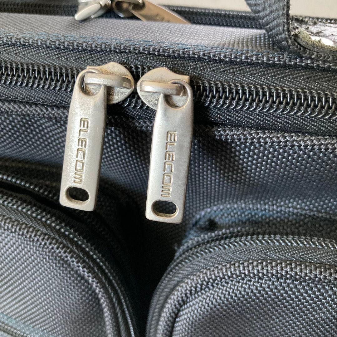 Elecom Black Laptop Bag with Shoulder Strap (Category: Laptop Bags & Sleeves) located in Quezon City. Submitted by m2yjapansurplus_quezoncity (Listing ID 1426537712, Image 3). Description: Legit Branded Elecom Laptop Bag 17” Good as New.