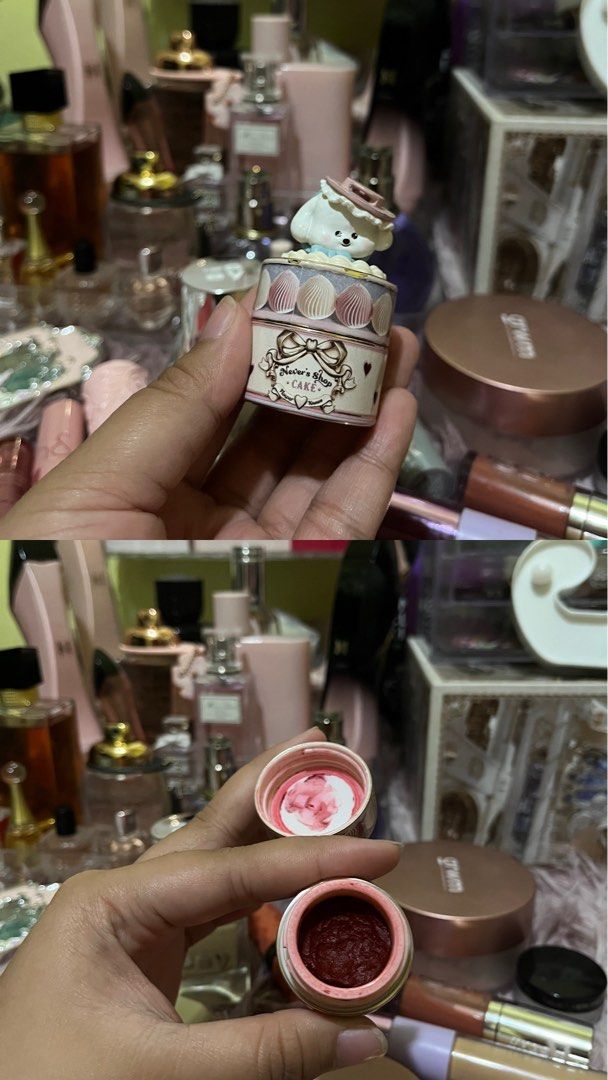 Flower Knows Makeup & Mirrors (Category: Makeup) located in Bulacan. Submitted by shopwithme_23 (Listing ID 1426475986, Image 2). Description: LIKE NEW‼️ ✅💯Authentic (from flower knows official store, willing to send proof) ✅no box included PRICE LIST: Flower knows swan ballet lippie - ₱400 Flower knows never’s shop lippie - ₱450 Flower knows swan ballet blush - ₱550 Flower knows lip mask - ₱300 Flower knows mirrors - ₱500 each, ₱900 take both❌.