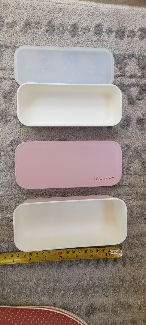 Francfranc Bento Box (Category: Food Organization & Storage) located in Sablan. Submitted by gongonshelley12 (Listing ID 1426443678, Image 2). Description: 👉👉120 ONLY👈👈 Francfranc item is a pink and cream colored bento box or food container EXCELLENT.