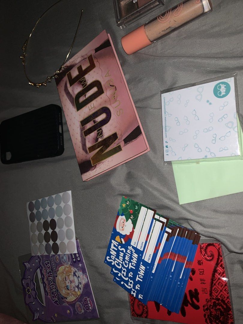 Free Items ✨ (Category: Accessory Holder, Box & Organizers) located in Bulacan. Submitted by lysrie (Listing ID 1426562175, Image 3). Description: ✨ Choose 1 freebie when you purchase any item from my listings. First come, first served..