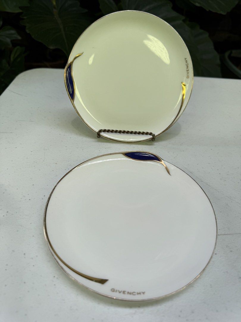 Givenchy bread plates (Category: Dinnerware & Cutlery) located in Davao. Submitted by parteawares2 (Listing ID 1426435380, Image 1). Description: Two pieces givenchy bread plates with noted fades on the rim .