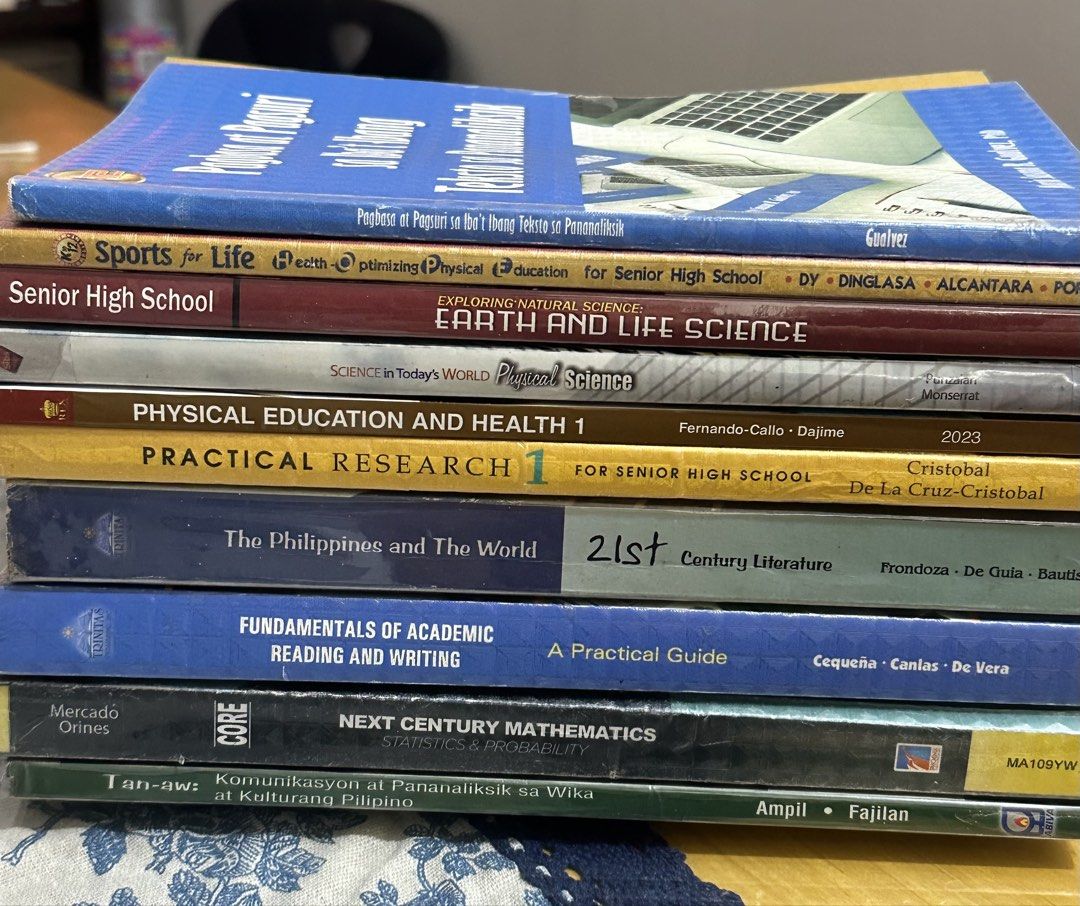 Grade 11 Senior High School Textbooks (Category: Textbooks) located in Taguig. Submitted by ryyss (Listing ID 1426460987, Image 1). Description: Grade 11 HUMSS Books Fundamentals of Academic Reading & Writing - Trinitas - Like New condition and has plastic cover - 520 Pagbasa at Pagsuri - Trinitas - Like New condition and has plastic cover - 300 Statistics & Probability - Phoenix - Like New condition and has plastic cover - 700 Sport for Life - C