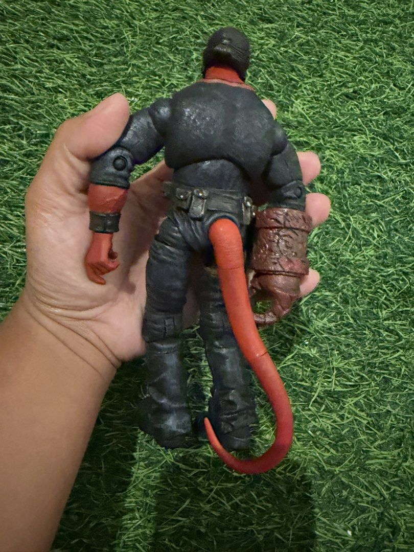 Hellboy Action Figure (Category: Figurines & Statues) located in La Trinidad. Submitted by reeze_24 (Listing ID 1426505667, Image 2). Description: PRELOVED STUFFTOYS/HARDTOYS FROM HONGKONG BOX/JAPAN SURPLUS/UKAY SOURCE SOME ARE WITH PAPER TAGS AND CLOTH TAGS Still manange expectations.UKAY PO ETO HINDI BRAND NEW. SELF AUNTHENTICATE NA LANG PO NINYO MGA ITEMS .( CHECK PICTURES FOR DETAILS) BUY AS IS. NO RETURN NO EXCHANGE .