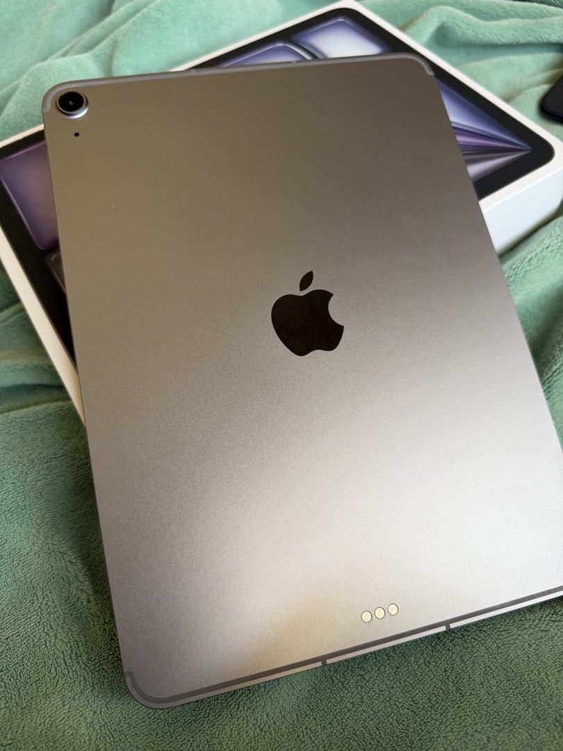 iPad Air 11-Inch (M3) Wi-Fi + Cellular (Category: iPad) located in General Trias. Submitted by rva_gadgets (Listing ID 1426450794, Image 2). Description: FS: iPad Air 11-Inch (M3) Wi-Fi + Cellular - 128GB, Space Grey - 101% Smooth, Like New - 100% Batt Health, 48 CC - 101% No Issues - Unlocked, Any Network - Complete with Box - Warranty until Dec 2026 Add’l Inclusion : - Original Apple Smart Folio for iPad Air 11-inch bought for P5,690 at PMC CHE