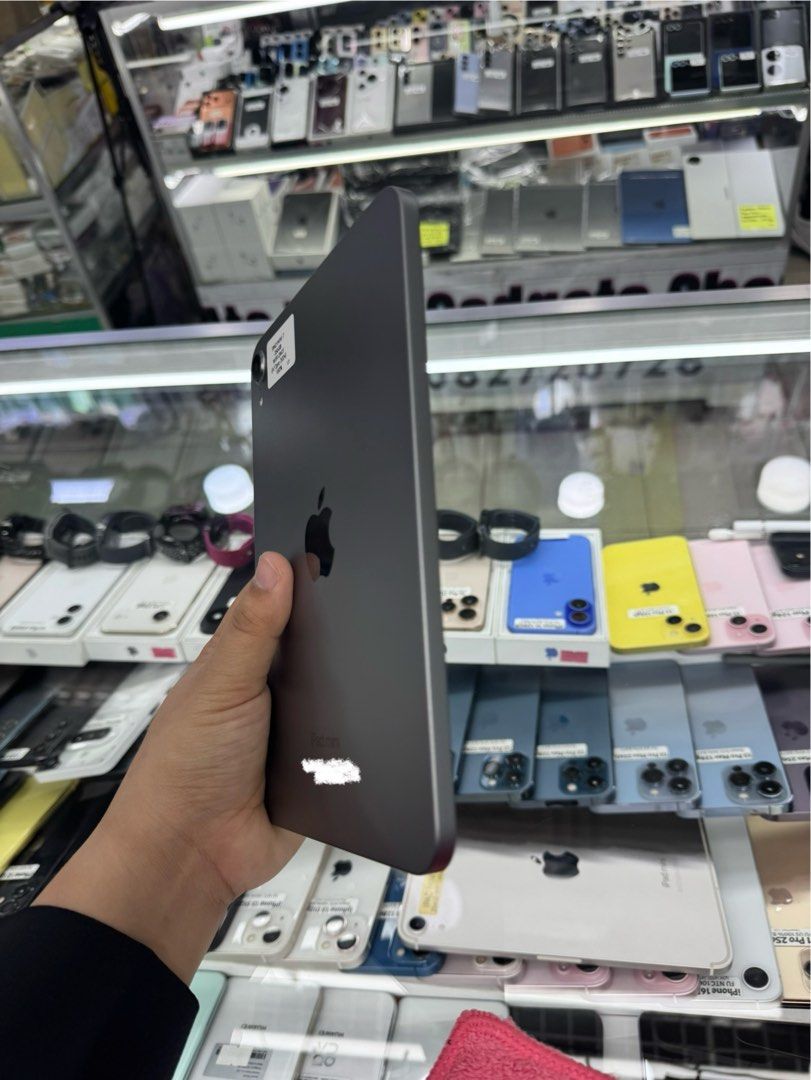 Ipad Mini 7 256gb 100% batt WIFI NO ISSUE (Category: iPad) located in San Juan City. Submitted by javedsgadgetshop (Listing ID 1426494458, Image 2). Description: INSTALLMENT OPTIONS : SPAY LATER / GGIVES / CREDIT CARD! WE BUY AND SELL SO PWEDE MAGBINTA OR SWAP ! Quick Specs : 💵 Ipad Mini 7 •256gb •NTC Variant •100% batt health •Wifi Only •97% Smoothness •No hidden issue | No Repaired •100% Authentic | Not Refurbished •w/ OEM Charger & store warr