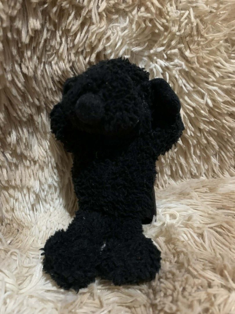 KAWS PEANUTS Plush Toy (Category: Plushies & Soft Toys) located in Davao. Submitted by shopthrift (Listing ID 1426452812, Image 1). Description: .