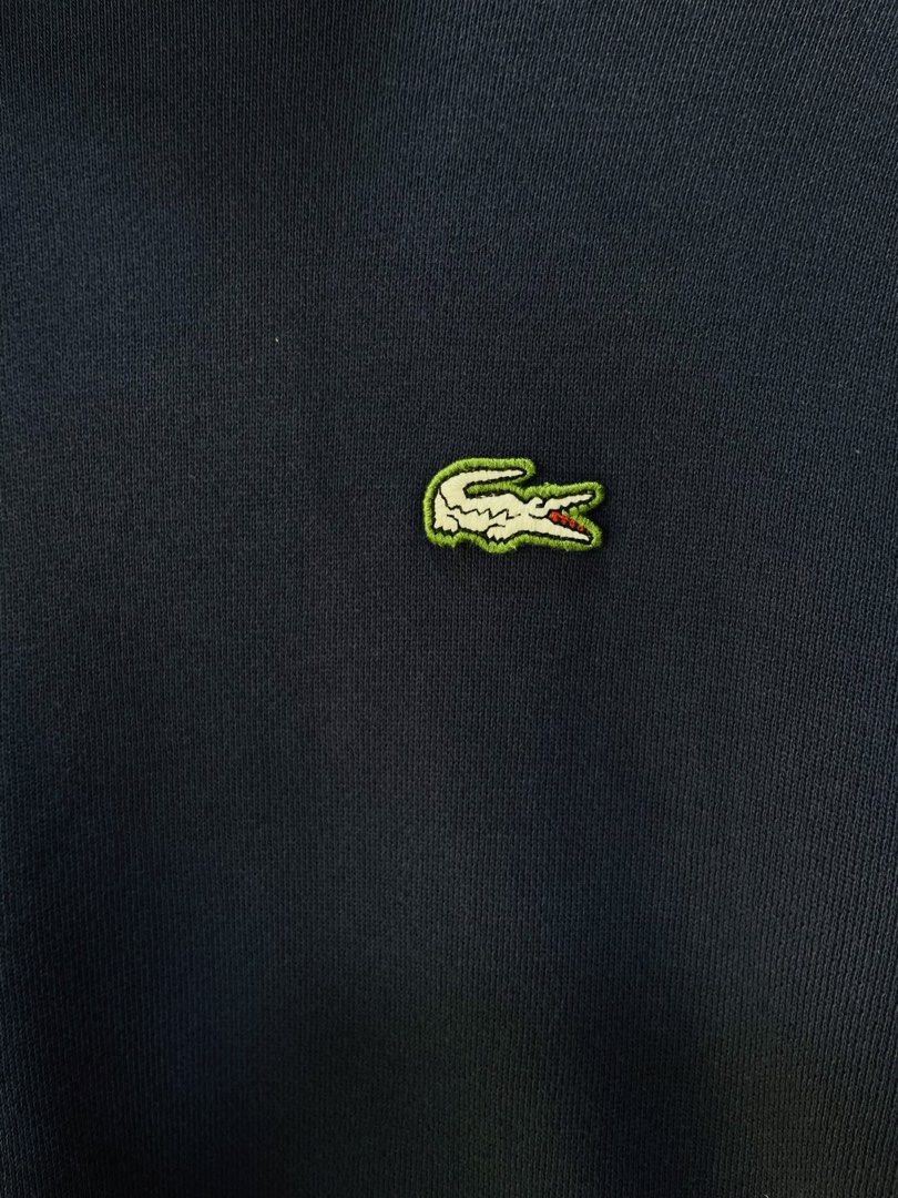 LACOSTE Live Color-block Hoodie (Category: Coats, Jackets and Outerwear) located in Davao. Submitted by preme89 (Listing ID 1426401318, Image 3). Description: LACOSTE Live Color-block Hoodie Excellent Condition 10/10 Color rate Solid nito❤️‍🔥 No issues L24 W22 Medium Unisex .
