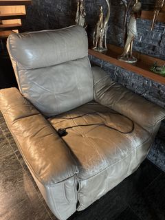 (Category: ) located in . Submitted by pisces66 (Listing ID 1426481046, Image 1). Description: .