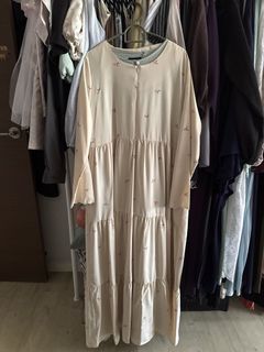 (Category: ) located in . Submitted by booop (Listing ID 1426559851, Image 1). Description: .