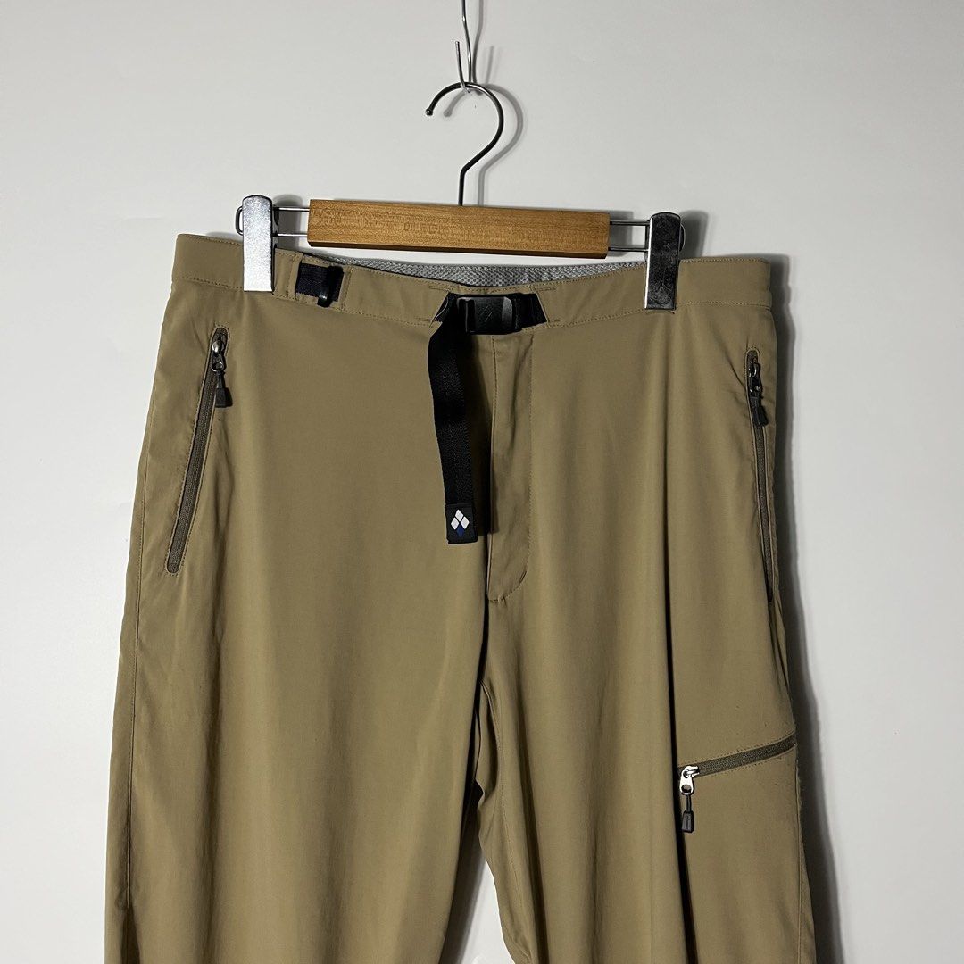 MONTBELL Stretch Light Pants (Category: Joggers) located in Bulacan. Submitted by vanitylab (Listing ID 1426486376, Image 2). Description: Size: Medium Measurements: 30-32 W x 41 L x 8 LO Condition: Very Good.