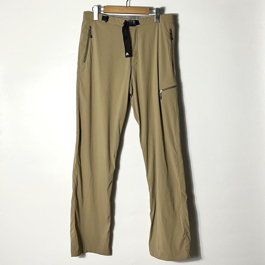 MONTBELL Stretch Light Pants (Category: Joggers) located in Bulacan. Submitted by vanitylab (Listing ID 1426486376, Image 1). Description: Size: Medium Measurements: 30-32 W x 41 L x 8 LO Condition: Very Good.