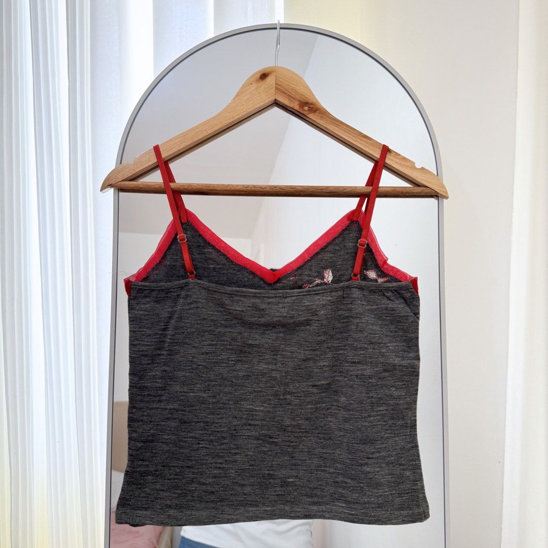 Morgan de Toi Gray Tank Top (Category: Sleeveless) located in Subic. Submitted by serra. (Listing ID 1426574935, Image 2). Description: 🎀with waist tie detail 🚫No when worn (ww pics will be included if available) 📍Subic, Zambales 💵 Payment first via Gcash 📦Shipping nationwide via J&T .