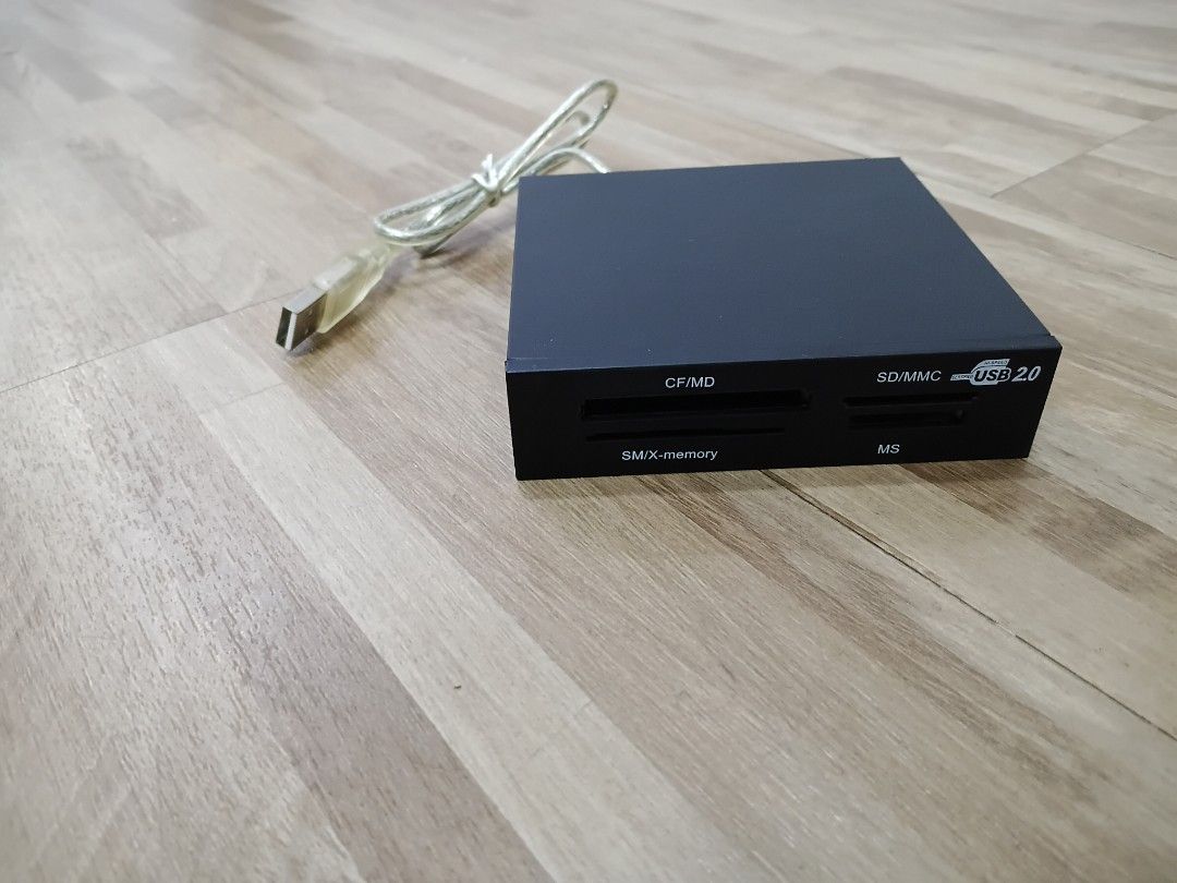 Multi-Card Reader USB 2.0405992103174492162
