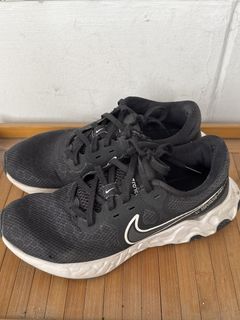 (Category: ) located in . Submitted by loccccc (Listing ID 1426442929, Image 1). Description: .