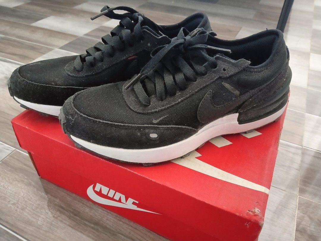 Nike Waffle One Black Sneakers (Category: Sneakers) located in Batangas. Submitted by anj1221 (Listing ID 1426384899, Image 2). Description: almost brand new size 36 with box shipping fee .