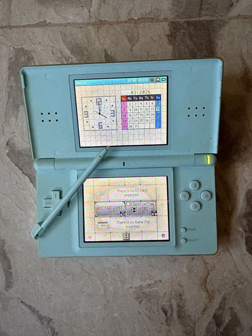 Nintendo DS Lite - Mint Green (Category: Nintendo) located in Marikina City. Submitted by dboyy (Listing ID 1426469583, Image 3). Description: Nintendo DS Lite It is still working but the screen has discoloration. Inclusions: Case Charger.