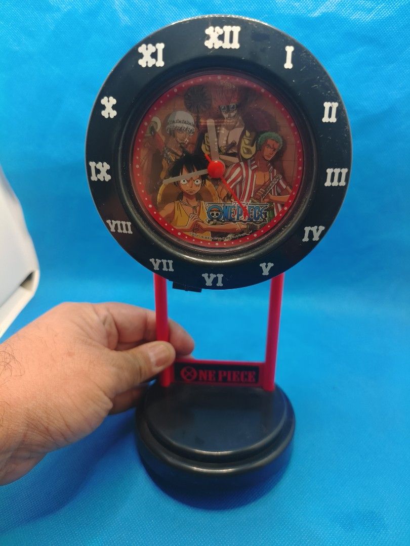 One Piece x PansonWorks Swing Clock (Black) – As Is (Category: Clocks) located in Quezon City. Submitted by angeleye7.authentic.source (Listing ID 1426515668, Image 1). Description: Type: Swing Wall Clock Color: Black Condition: As Is / Where Is Unique collaboration clock featuring the cute stylized design of PansonWorks characters from One Piece. ⚠️ Condition Notes: Figure below is missing Clock only May have signs of age or display wear Functio