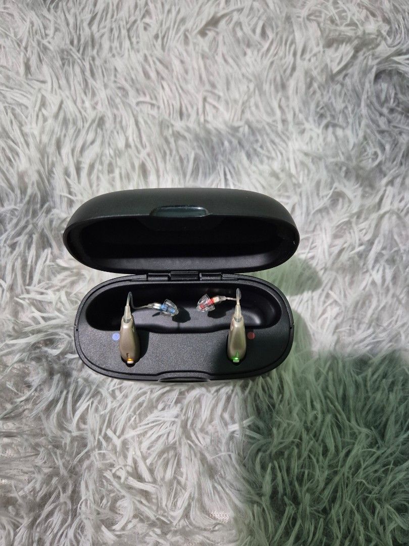OTICON REAL 3 HEARING AID (Category: Medical Supplies & Tools) located in Legazpi City. Submitted by albay.hype.shop (Listing ID 1426456662, Image 3). Description: OTICON REAL 3 HEARING AID 19,500 ONLY! SRP: 100K UP (SEARCH NYO PRICING NYA).
