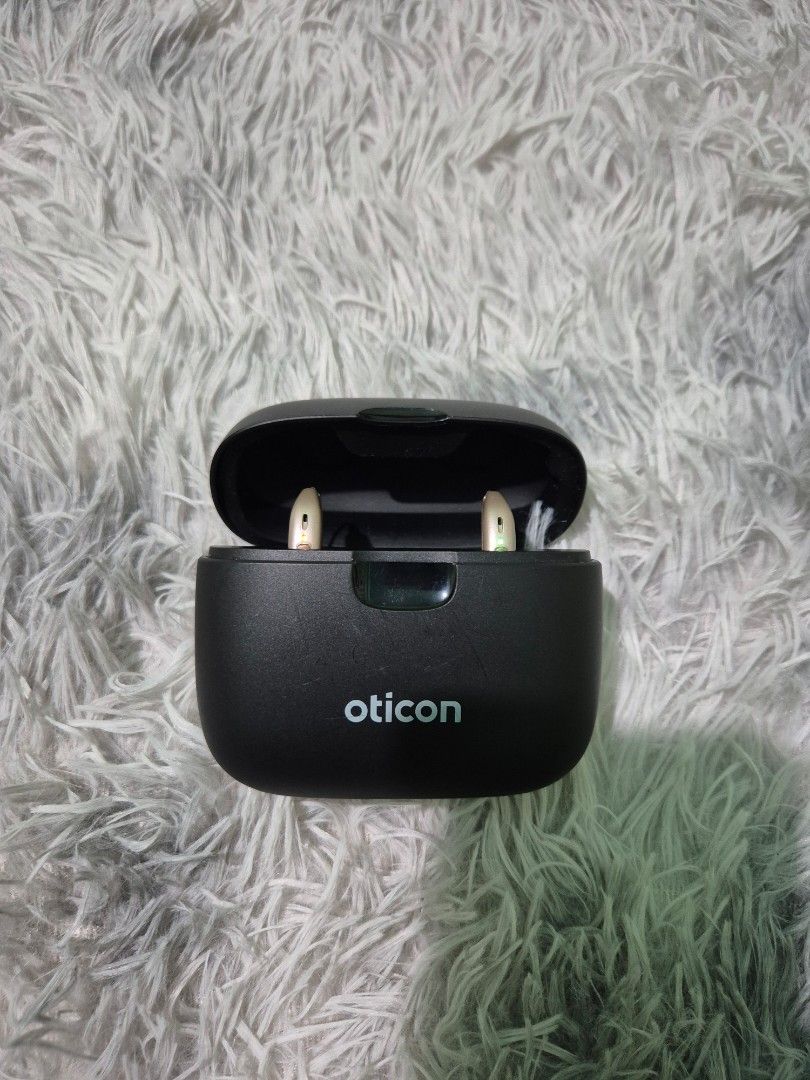 OTICON REAL 3 HEARING AID (Category: Medical Supplies & Tools) located in Legazpi City. Submitted by albay.hype.shop (Listing ID 1426456662, Image 1). Description: OTICON REAL 3 HEARING AID 19,500 ONLY! SRP: 100K UP (SEARCH NYO PRICING NYA).