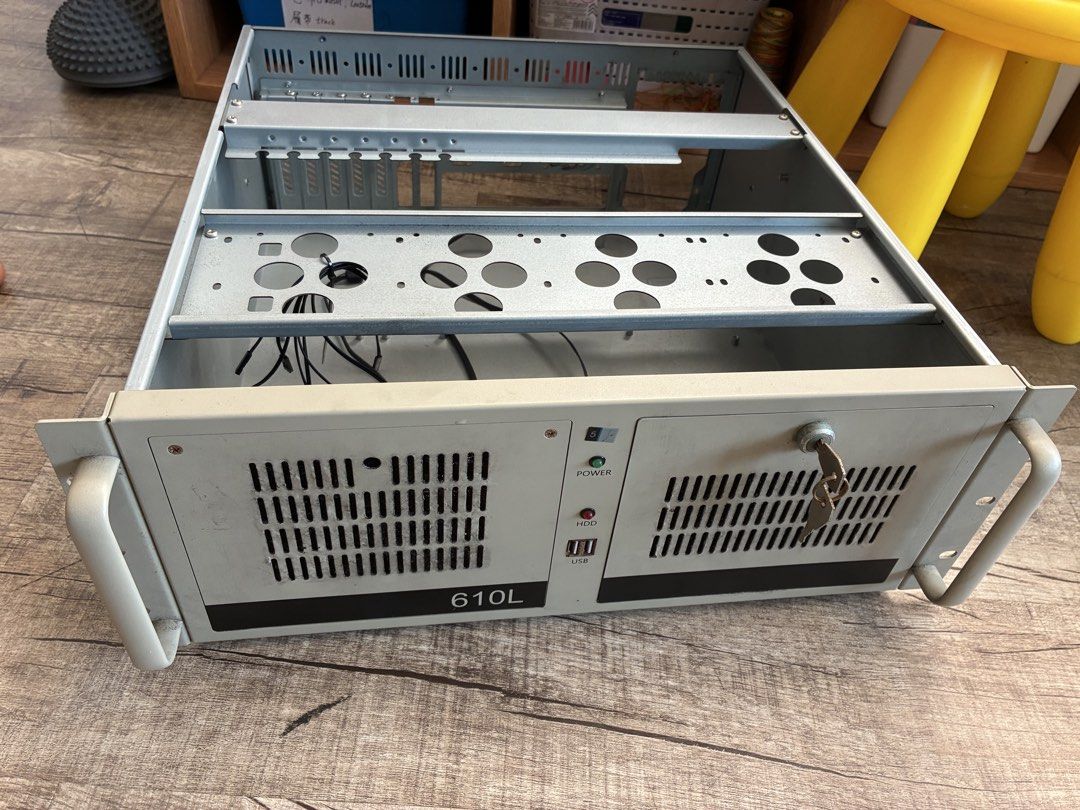 PC Case453891502123919361