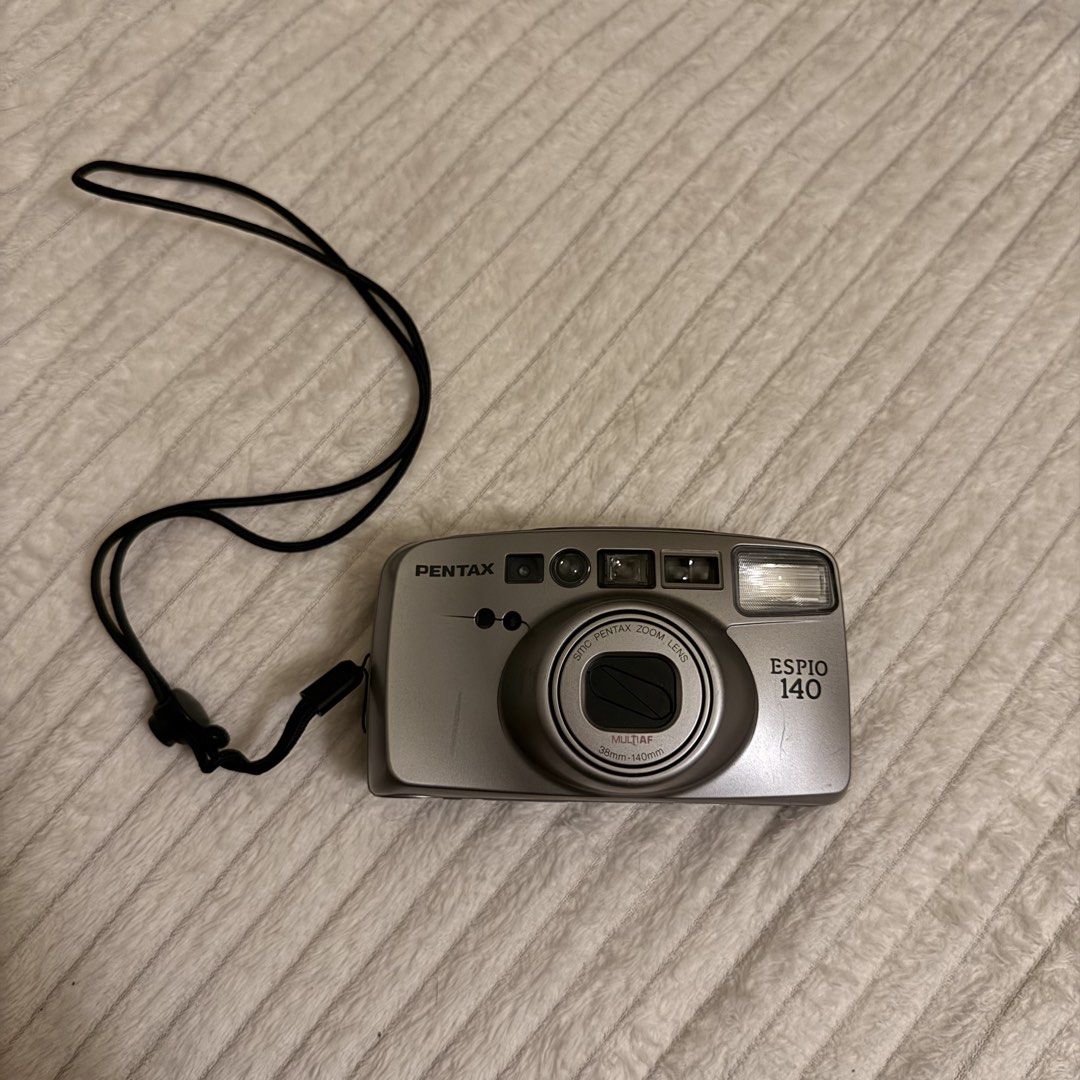 PENTAX Espio 140mm Film Camera (Category: Cameras) located in Manila. Submitted by hutd0ge (Listing ID 1426548399, Image 1). Description: 🧾 payment options: gcash, unionbank 📦 delivery options: lalamove, grab, j&t, gogo all photos posted show the full condition of the product. pease review them carefully before purchasing. DM me for photos of test shots 🤍.