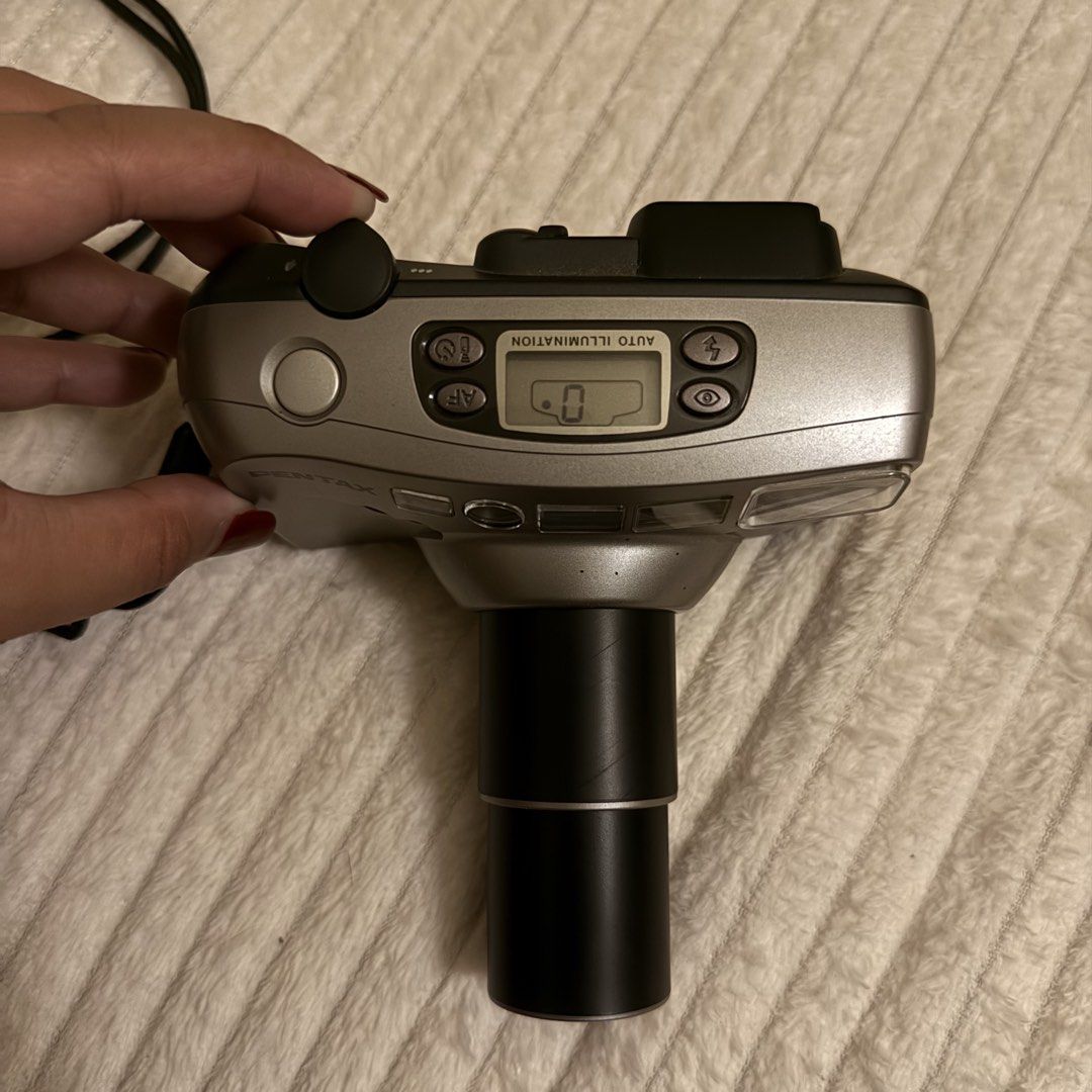 PENTAX Espio 140mm Film Camera (Category: Cameras) located in Manila. Submitted by hutd0ge (Listing ID 1426548399, Image 3). Description: 🧾 payment options: gcash, unionbank 📦 delivery options: lalamove, grab, j&t, gogo all photos posted show the full condition of the product. pease review them carefully before purchasing. DM me for photos of test shots 🤍.