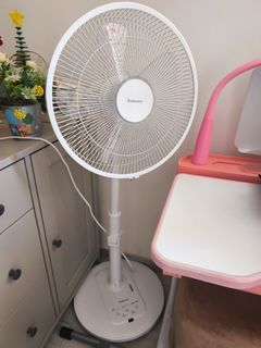 （分類：）位於 。 由 cloo1 提交（商品編號 1426432043，圖片 1）。簡介： 。
