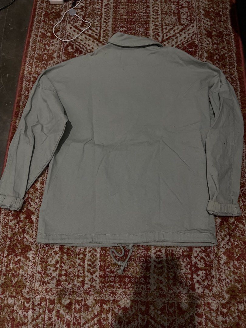 Pull&Bear S Jacket (Category: Coats, Jackets and Outerwear) located in Dumaguete. Submitted by raspberrypepsi (Listing ID 1426576656, Image 2). Description: .