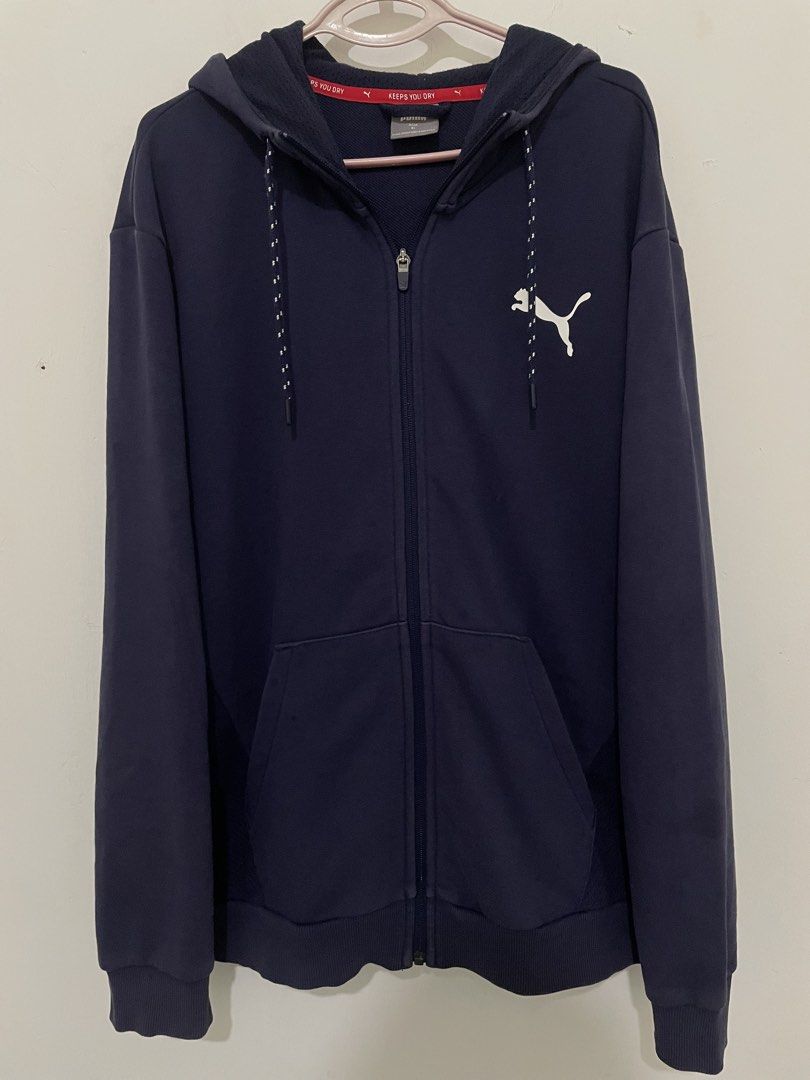 Puma Navy Blue Zip-Up Hoodie (Category: Coats, Jackets and Outerwear) located in Manila. Submitted by zinggtan (Listing ID 1426417985, Image 1). Description: For Sale preloved item PUMA FULL ZIP JACKET WITH HOODIE Dimes - 24 x 28 XL Color Rate 9/10 ₱600 Loc : Manila near Abadsantos lrt 1 CASH GCASH LALAMOVE COD MEET UP ☑️.