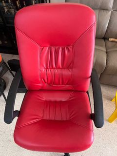 (Category: ) located in . Submitted by lychee.declutter (Listing ID 1426415946, Image 1). Description: .