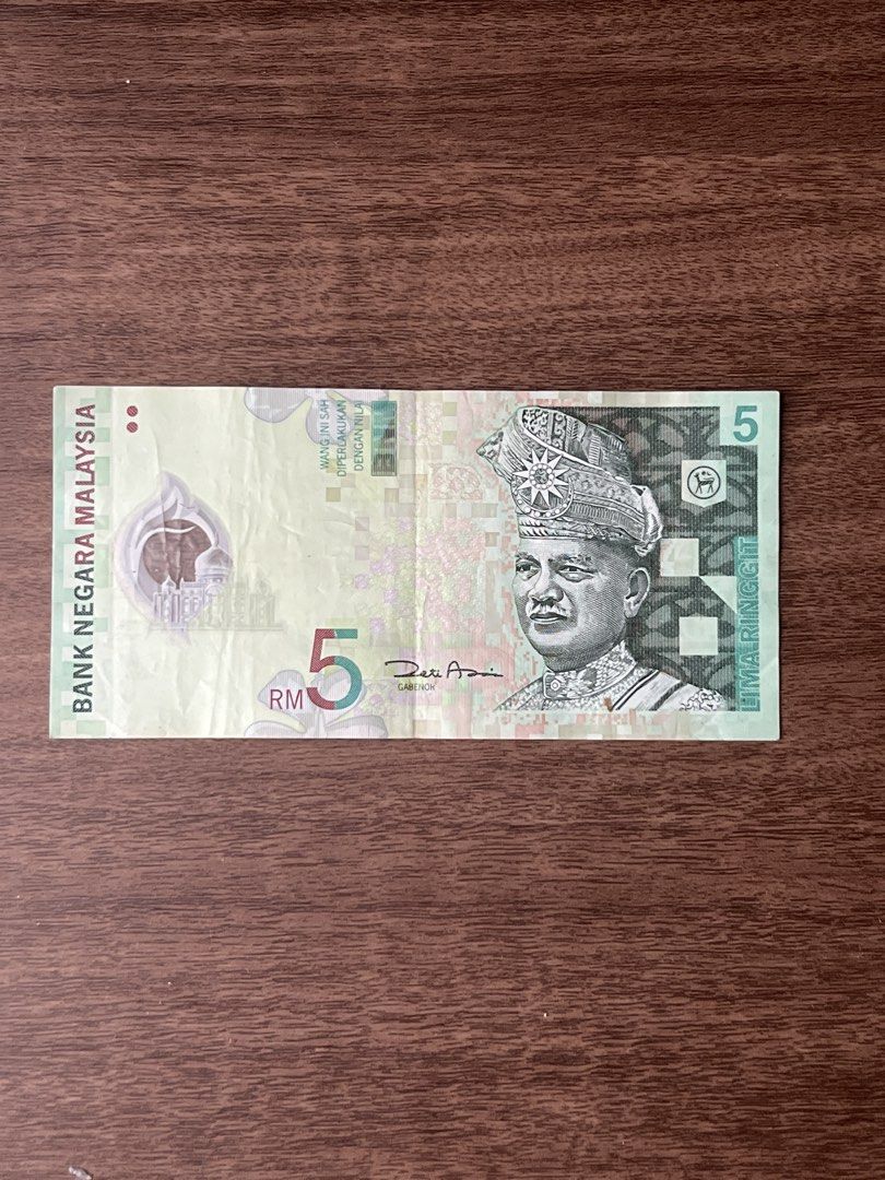Rm5 Note RM5 Banknote sign Zeti Aziz repeating digit 79 and last digit 38 ...