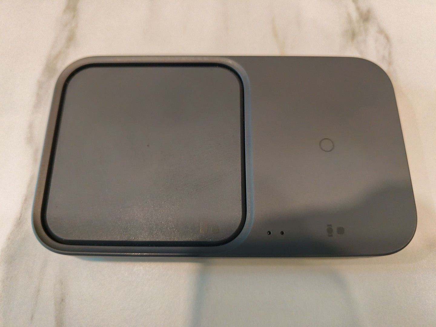 Samsung wireless  charger duo406008056513843200