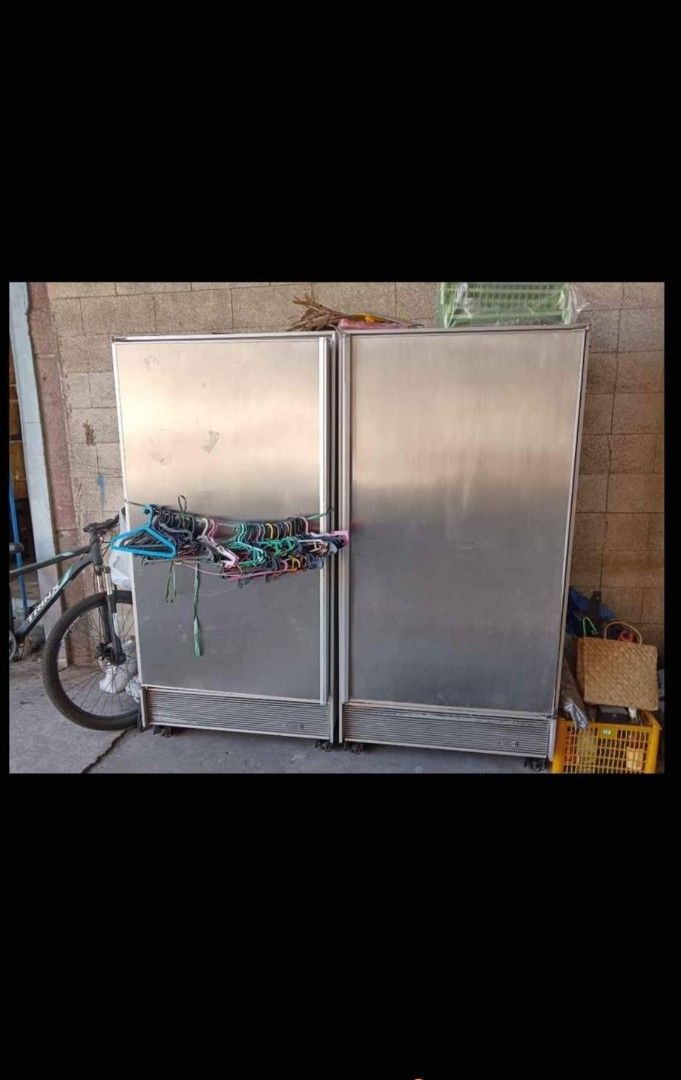 Sub-Zero French Door Refrigerator (Category: Refrigerators and Freezers) located in Caloocan City. Submitted by toys_r_here (Listing ID 1426512154, Image 1). Description: GOOD FOR GIFT AND COLLECTION as is po 7000 each dalawa compressor sobrang bigat Good condition First to pay gets the item pa check nalng sa pic yun condition pm me for questions ship pwede lalamove jrs qc or marikina.