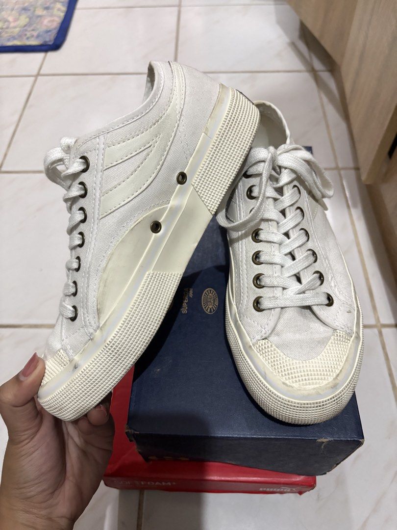 Superga 2750 Panatta 3.0 White Sneakers (Category: Sneakers) located in Makati City. Submitted by ell_declutter (Listing ID 1426488657, Image 2). Description: Like new, just needs cleaning!!!! - Superga 2750 Panatta 3.0 sneakers - Color: White - Size: 37 Euro / US Women's 5 / UK 4 - Canvas upper - Rubber sole - Includes original box - Made in Vietnam.