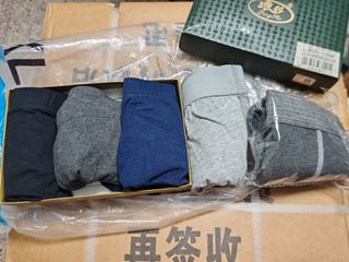 (Category: ) located in . Submitted by ziluma (Listing ID 1426523205, Image 1). Description: .