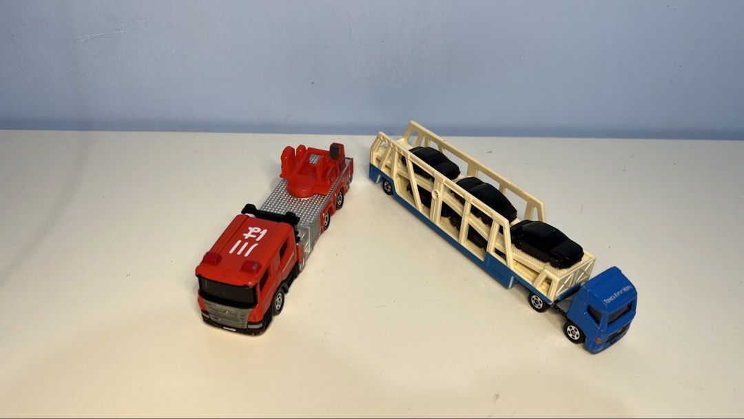 Tomica Fire Truck and Transporter (Category: Vehicle & Diecast Models) located in Bacoor. Submitted by momofkas1 (Listing ID 1426398619, Image 2). Description: .