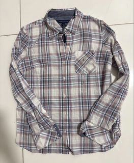 (Category: ) located in . Submitted by studycloset (Listing ID 1426518625, Image 1). Description: .