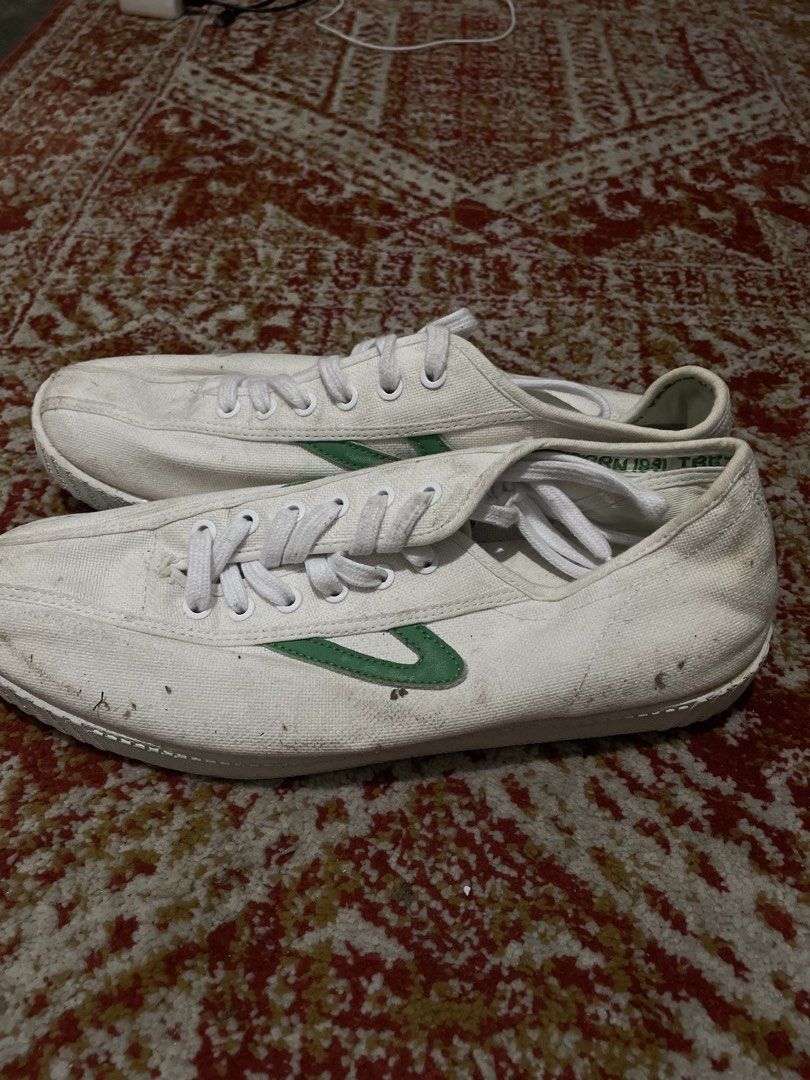 Tretorn Canvas Sneakers (Category: Sneakers) located in Dumaguete. Submitted by raspberrypepsi (Listing ID 1426577002, Image 2). Description: .