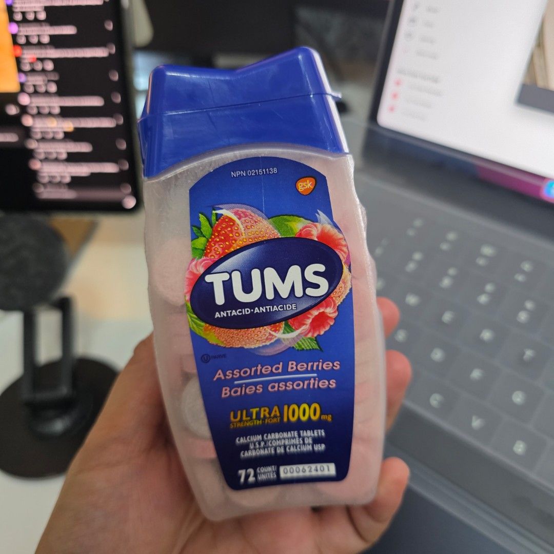 TUMS Assorted Berries Antacid Tablets (Category: Health Food, Drinks & Tonics) located in Manila. Submitted by jms_shopping (Listing ID 1426571581, Image 1). Description: Expiry: Jan 2030 RFS: 1 pc lang nabawas. Currently on my medication Get via sh@pee checkout.