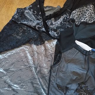 (Category: ) located in . Submitted by versastyle.closet (Listing ID 1426491552, Image 1). Description: .
