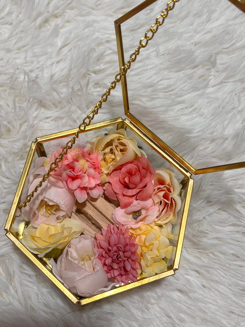Wedding Ring Holder Set (Category: Accessory Holder, Box & Organizers) located in Las Pinas. Submitted by scarlet_stuff (Listing ID 1426570537, Image 3). Description: .