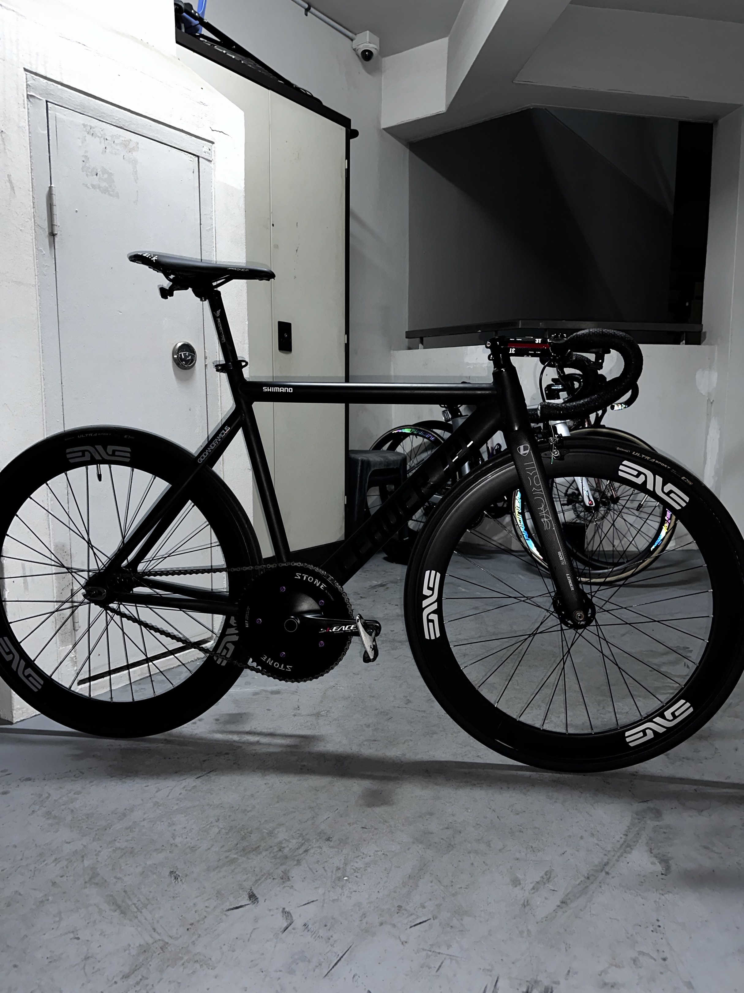 Leader 721 Fixie | 3T Carbon Cockpit | Clean Black Build | Deep 50mm ...