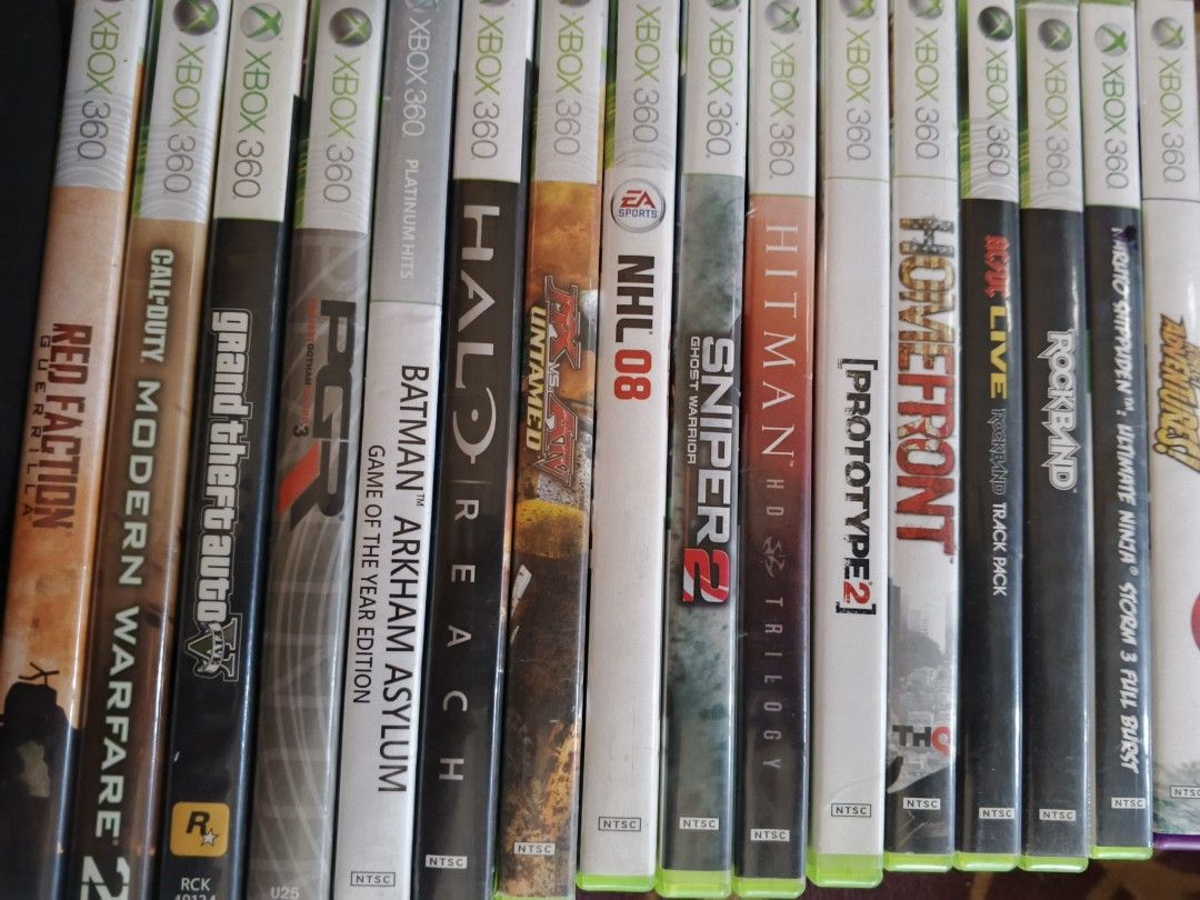 Xbox 360 Games - GTA V, CoD MW2, Halo, Etc. (Category: Xbox) located in Alegria. Submitted by eli090585 (Listing ID 1426520166, Image 2). Description: 15 Games Complete In Box barely used 100% working 3 Games without the manuals 5 xbox original games Sold only as a set, but open for bundles, just not singular.
