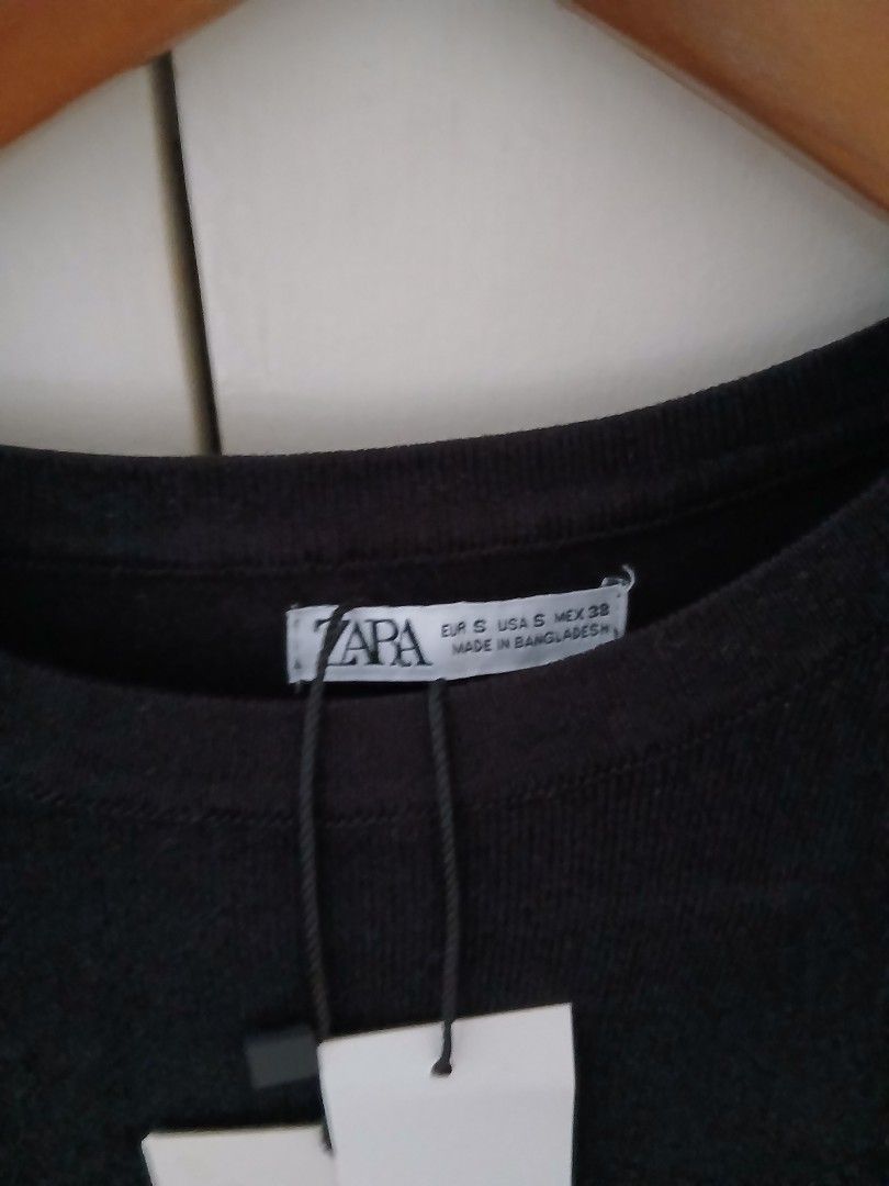 Zara Black Sweater (For Men) (Category: Tshirts & Polo Shirts ) located in Balanga. Submitted by bdd__ (Listing ID 1426515283, Image 2). Description: Brand new, old stock Comes with tags.