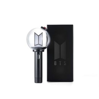 （分類：）位於 。 由 kpop_bts_613 提交（商品編號 1426637045，圖片 1）。簡介： 。