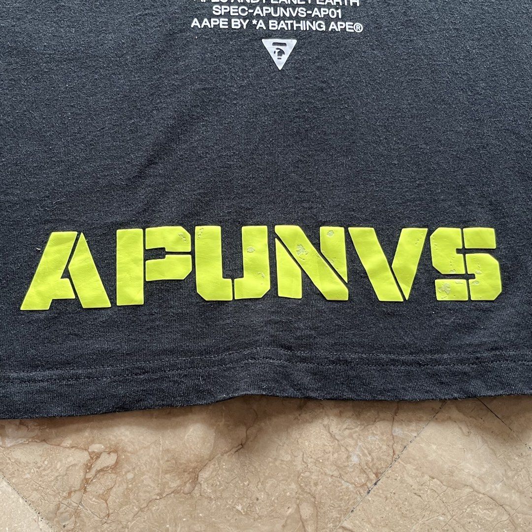 AAPE By A Bathing Ape T-shirt (Category: Tshirts & Polo Shirts ) located in San Antonio. Submitted by dvdfrncsco (Listing ID 1426590647, Image 2). Description: 21.5x29.5.
