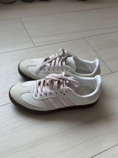 （分類：）位於 。 由 rose.s____ 提交（商品編號 1426691357，圖片 1）。簡介： 。