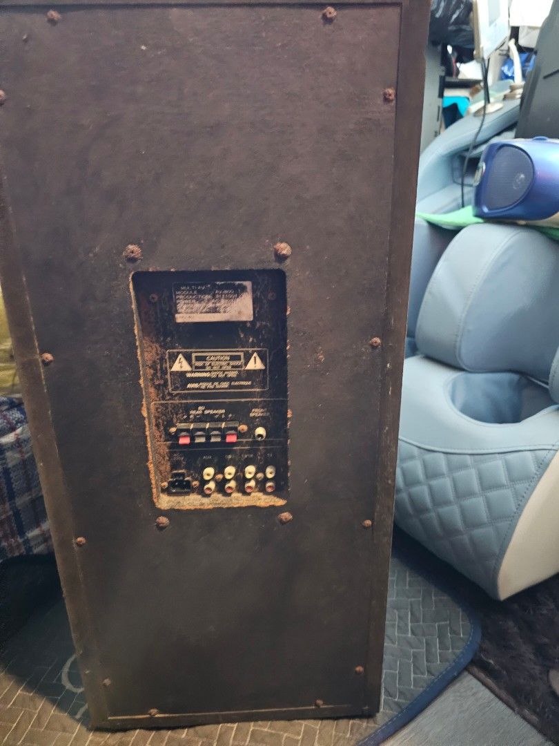 Audio amplifier65748811649027118